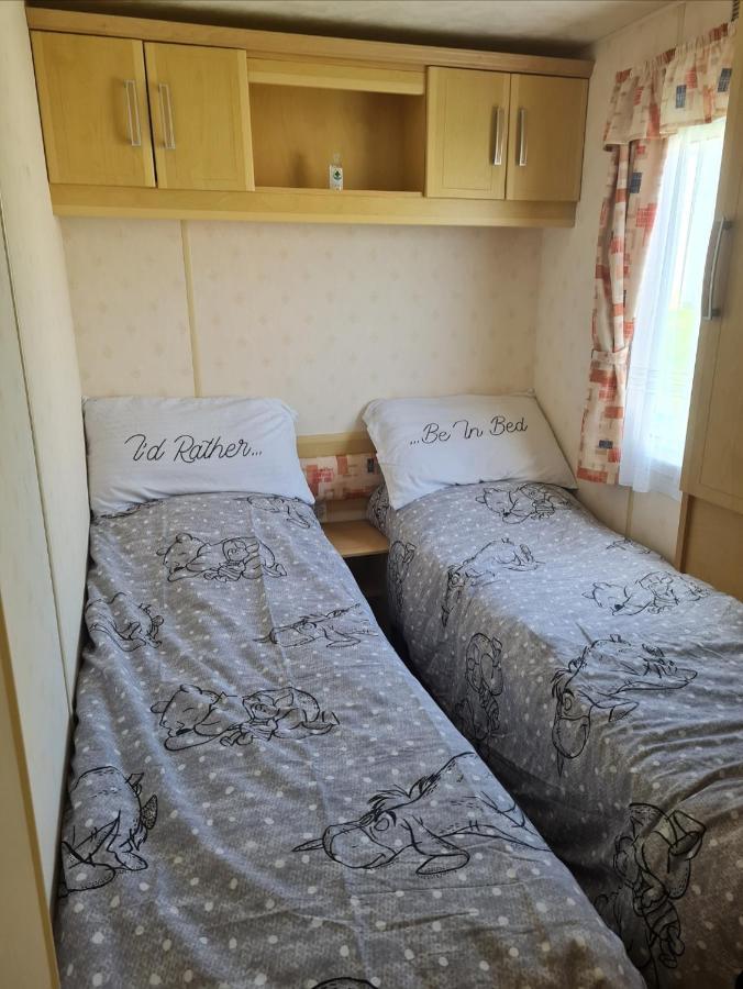 Warden Spring Hotell Leysdown-on-Sea Exteriör bild